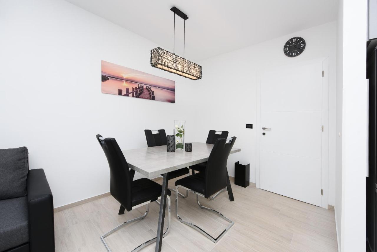 Apartment Matea Задар Екстер'єр фото